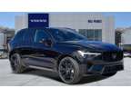 2024 Volvo XC60 Recharge Plug-In Hybrid Ultimate Black Edition