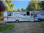 2017 Coachmen Leprechaun 319MB 32ft