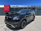 2024 Nissan Pathfinder Black, 11 miles