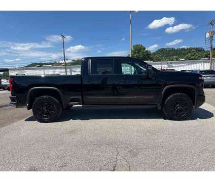 2024 Chevrolet Silverado 2500HD High Country is a Black 2024 Chevrolet Silverado 2500 High Country Truck in Saint Albans WV