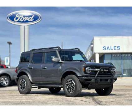 2023 Ford Bronco Outer Banks is a Grey 2023 Ford Bronco SUV in Manteno IL
