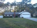 207 Sands Ct, Jacksonville, Nc 28546