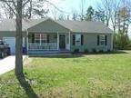 98 Meadow Farms Rd, Richlands, Nc 28574