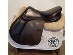 17" Voltaire Palm Beach Saddle 2018 model 2A Flaps measuring 13.5" from stirrup