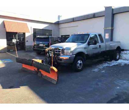 Used 1999 FORD F350 SUPER DUTY For Sale is a Grey 1999 Ford F-350 Super Duty Truck in Fall River MA