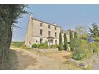 4 bedroom detached house for sale in Cainscross Road, Stroud, Gloucestershire