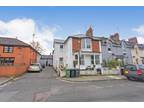 2 bedroom flat for sale in St. James Road, Torquay, TQ1