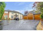5 bed house for sale in Beeston Fields Drive, NG9, Nottingham