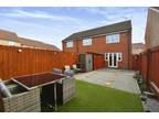 2 bedroom end of terrace house for sale in Flanders Red, Hull, HU7