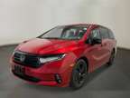 2024 Honda Odyssey Red