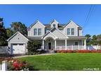 75 Kenwood Drive, Bohemia, NY 11716