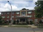 Park Plaza Apartments - 710 Washington Blvd - Oak Park, IL Apartments for Rent