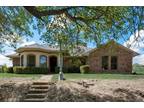 206 Youngblood Dr, Waxahachie, TX 75165