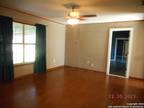 Home For Sale In Pleasanton, Texas