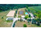 Home For Sale In Bandera, Texas