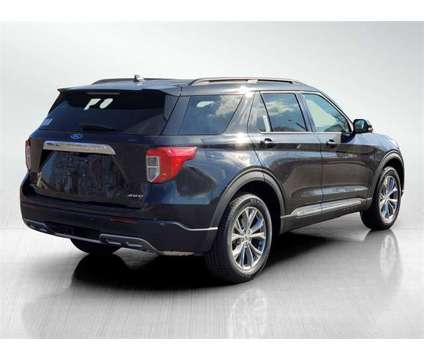 2024 Ford Explorer XLT is a Black 2024 Ford Explorer XLT SUV in Canton OH