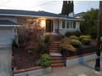 19705 Lake Chabot Rd, Castro Valley, CA 94546