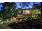 4111 Huntington St, Oakland, CA 94619