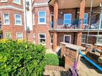 2 bed flat for sale in South Marine Drive, YO15, Bridlington