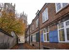 Precentors Court, York, YO1 4 bed terraced house to rent - £1,850 pcm (£427