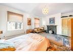 Amhurst Road, Stoke Newington, London N16, 6 bedroom terraced house for sale -