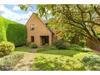 5 bedroom detached house for sale in Wimpole Road, Barton, Cambridge
