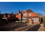 Cox Green, Rudgwick, Horsham, West Susinteraction RH12, 5 bedroom country house