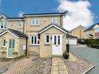 Summerbank Close, Drighlington 3 bed end of terrace house to rent - £1,000 pcm