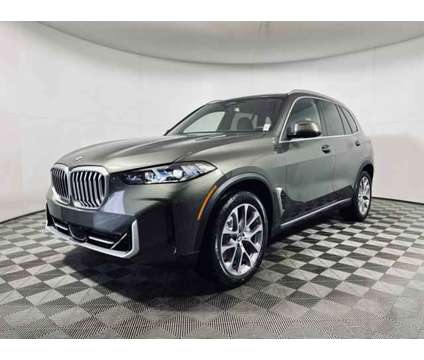 2024 BMW X5 xDrive40i is a Green 2024 BMW X5 4.6is Car for Sale in Schererville IN