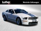 2007 Ford Mustang White, 41K miles