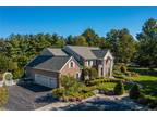 2 Windham Court, Muttontown, NY 11545
