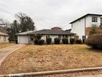 5547 Aspen St, Houston, TX 77081