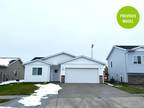 2405 IVORY ST, Minot, ND 58703 Single Family Residence For Sale MLS# 231841