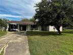 Home For Sale In Refugio, Texas