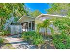 170 Roosevelt Drive, Unit 14, Sarasota, FL 34236