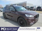 2024 Lincoln Aviator Red, 60 miles