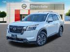 new 2024 Nissan Pathfinder SL 4D Sport Utility