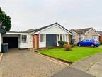 Bloomfield Drive, Bury, Greater Manchester, BL9 2 bed bungalow for sale -