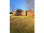 504 Avery St Deatsville, AL