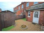 2 bed house to rent in Vine Road, DN11, Doncaster