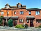 4 bedroom town house for sale in Shenley Brook End, Milton Keynes, MK5