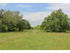 Farm House For Sale In Hempstead, Texas