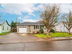 2700 C ST, Springfield OR 97477