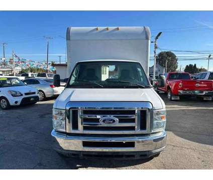 2015 Ford E350 Super Duty Cutaway for sale is a 2015 Ford E350 Super Duty Car for Sale in Ontario CA
