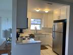 Delray Beach 2BR 2BA, Newly updated kitchen must see!2/2Cen