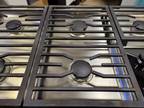 Wolf 36" Natural Gas Cooktop With 5 Dual-Stacked Sealed Burners - CG365T/S