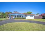 317 NW 23rd St, Wilton Manors, FL 33311