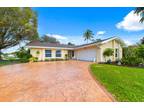 12245 Old Country Rd S, Wellington, FL 33414