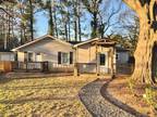 1882 Camellia Dr, Decatur, GA 30032