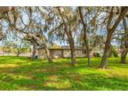 10521 County Rd 579, Thonotosassa, FL 33592